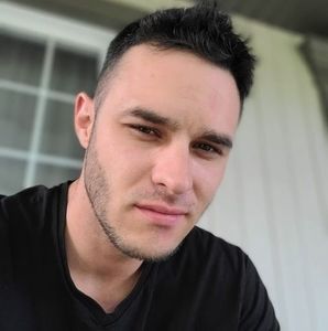 Meet your Posher, Charles